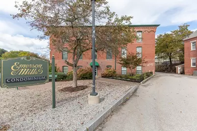 100 Main Street #M7, Pembroke, NH 03275 - Photo 1