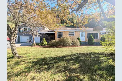 43 Crestwood Drive, St. Johnsbury, VT 05819 - Photo 1