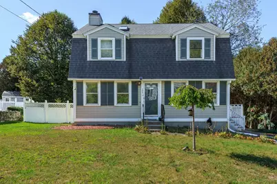 395 Brent Street, Manchester, NH 03103 - Photo 1