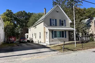 50 Franklin St, Derry, NH 03038 - Photo 1