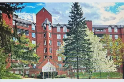 300 River Road #407, Manchester, NH 03104 - Photo 1