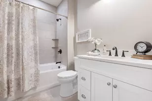 2A Renee Dr, Amherst, NH 03031 - Photo 16