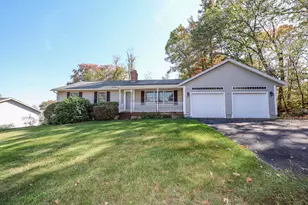 35 Foch St, Goffstown, NH 03045 - Photo 1