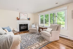 8 Woodridge Rd, Durham, NH 03824 - Photo 1