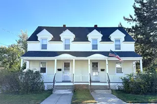 32-34 Grand Ave, Nashua, NH 03060 - Photo 1