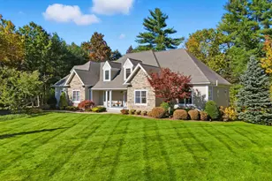 58 Tanglewood Dr, Nashua, NH 03062 - Photo 1