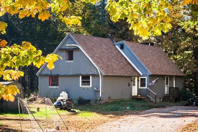 15 Cherokee Drive, Epping, NH 03042 - Photo 1