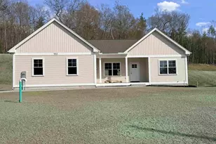103 Seaverns Bridge Rd, Merrimack, NH 03054 - Photo 1