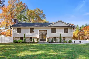 3 Robin Dr, Hudson, NH 03051 - Photo 1