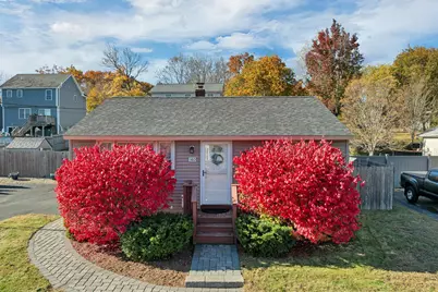 380 Rockland Avenue, Manchester, NH 03102 - Photo 1