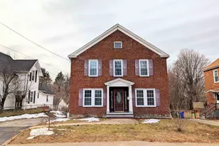 52 Mammoth Rd, Manchester, NH 03109 - Photo 1