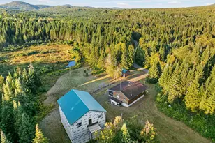 31 Beaver Brook Rd, Pittsburg, NH 03592 - Photo 1