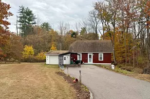 18 Pine St, Tilton, NH 03276 - Photo 1