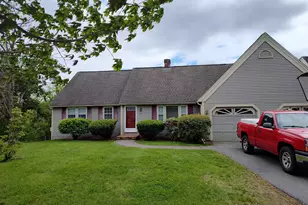 214 Winding Pond Rd, Londonderry, NH 03053 - Photo 1