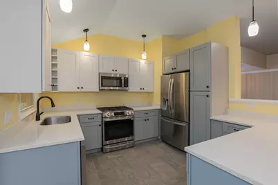 24 Hampton Falls Road, Exeter, NH 03833 - Photo 1