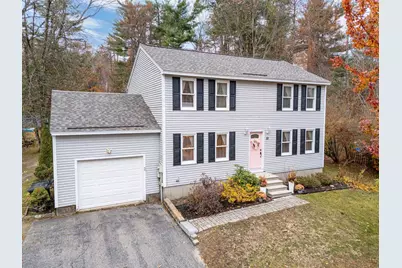 22 Dorothy Drive, Epping, NH 03042 - Photo 1