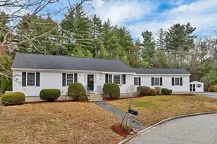 15 Tamarack Ct, Manchester, NH 03103 - Photo 1