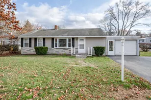 3 Exeter St, Derry, NH 03038 - Photo 1