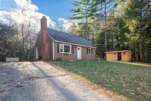 143 Tanglewood Dr, Henniker, NH 03242 - Photo 1