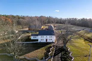 392 High St, Candia, NH 03034 - Photo 1