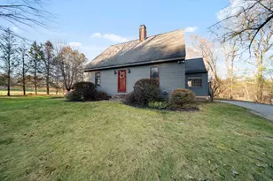 73 Pine St, Danville, NH 03819 - Photo 1