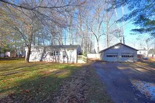 6 Dow St, Exeter, NH 03833 - Photo 1