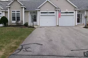 23 Ash Dr, Kingston, NH 03848 - Photo 1