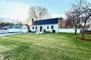 375 Main Dunstable Rd, Nashua, NH 03062 - Photo 1