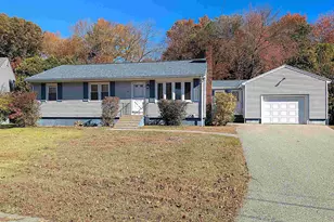 55 Crestwood Cir, Salem, NH 03079 - Photo 1