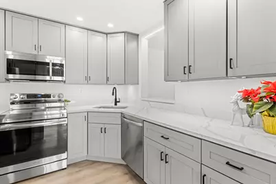 2 Scituate Place #1, Merrimack, NH 03054 - Photo 1