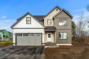 8 Lily Ln, Londonderry, NH 03053 - Photo 1