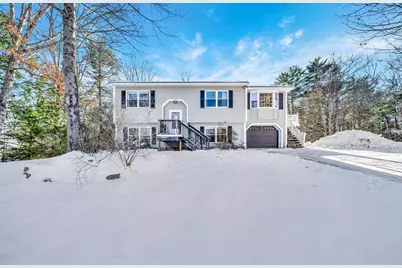 4 Coolidge Way, Raymond, NH 03077 - Photo 1