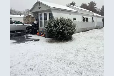 16 Fiske Place, Claremont, NH 03743 - Photo 1