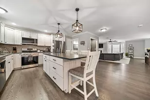 22 Scribner Rd, Fremont, NH 03077 - Photo 1