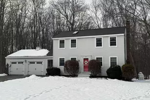 18 Christine Dr, Atkinson, NH 03811 - Photo 1