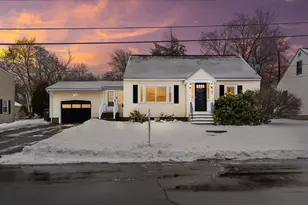 185 Villa St, Manchester, NH 03103 - Photo 1