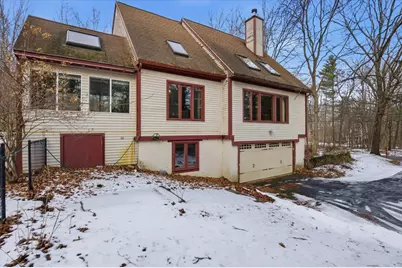 39 Coach Lane, Hampton Falls, NH 03844 - Photo 1