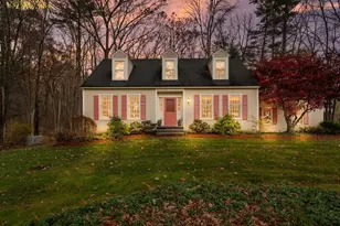 26 Meadowcrest Dr, Bedford, NH 03110 - Photo 1