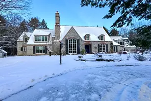 24 The Flume Dr, Amherst, NH 03031 - Photo 1