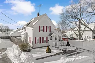 148 Cypress St, Manchester, NH 03103 - Photo 1