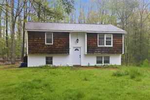 10 Woodlawn Ave, Northfield, NH 03276 - Photo 1