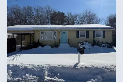 27 Gamache Street, Manchester, NH 03102 - Photo 1