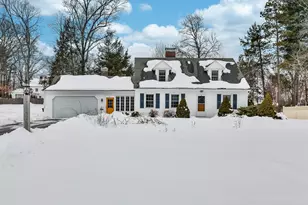 10 Wood St, Nashua, NH 03064 - Photo 1