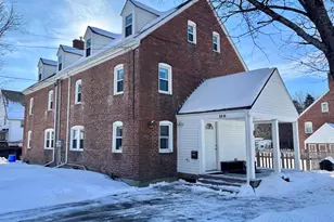 18 Beech St, Newmarket, NH 03857 - Photo 1