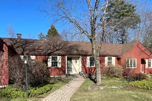 14 Colonial Square, Peterborough, NH 03458 - Photo 1