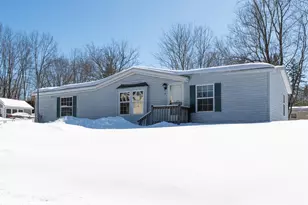 8 Miriam Rd, Merrimack, NH 03054 - Photo 1