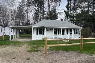 141 Lancaster Rd, Gorham, NH 03581 - Photo 1