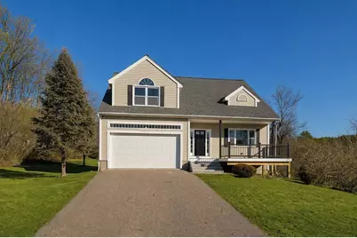 26 Moffat Street, Portsmouth, NH 03801 - Photo 1