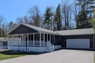 46 Blair Dr, Rochester, NH 03868 - Photo 1