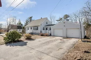4 Paul Ave, Derry, NH 03038 - Photo 1